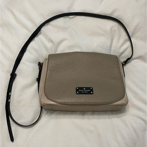 Kade Spade Tan and Cream Messenger Bag
